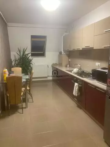 Apartament cu 2 camere, decomandat, zona Steaua