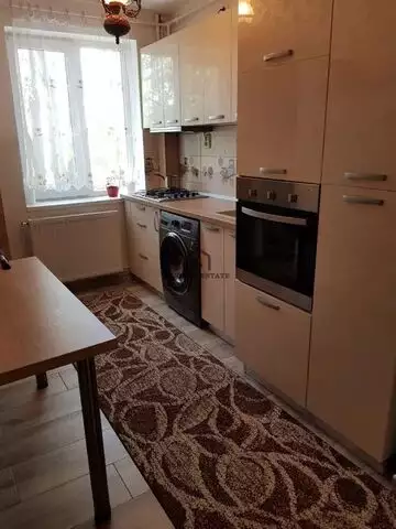 Apartament 2 camere in zona Aradului