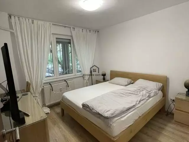 Apartament renovat recent