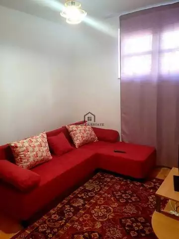 Apartament 3 camere decomandat in vila zona Mosilor - Bucur obor