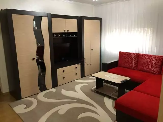Apartament 4 camere in Dacia