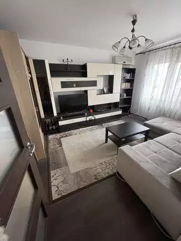 Apartament 3 camere Zona Gheorghe Lazăr