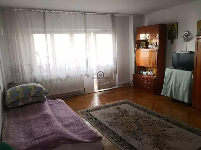 Apartament 3 camere, confort 1, zona Bucovina