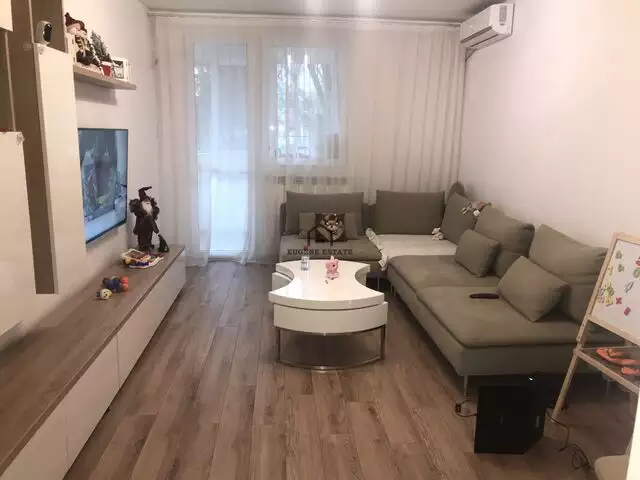 Apartament 3 camere modern la Metrou Titan