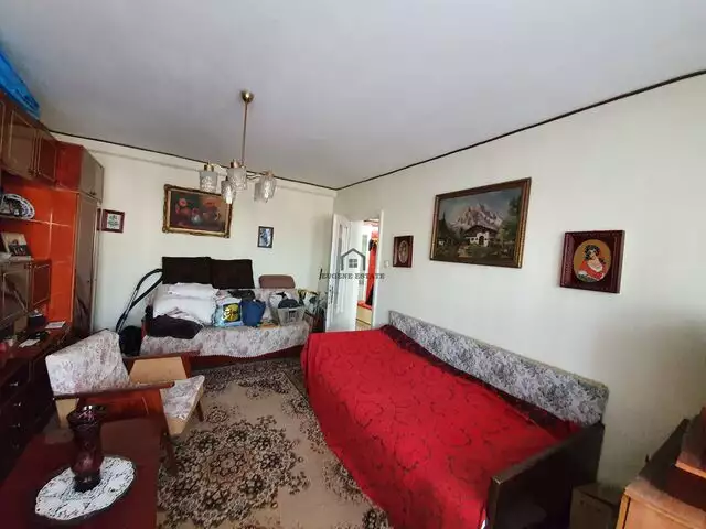 Apartament 3 camere, zona Dacia