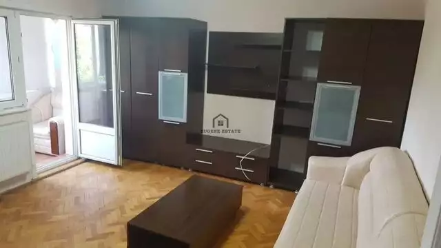 Apartament cu 3 camere, zona Lugojului