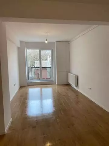 Apartament cu 2 camere de vanzare in zona semicentrala