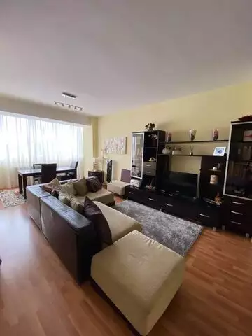 Apartament cu o camera + nisa de dormit de vanzare in Marasti