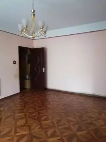 Apartament cu 2 camere de vanzare pe strada Horea