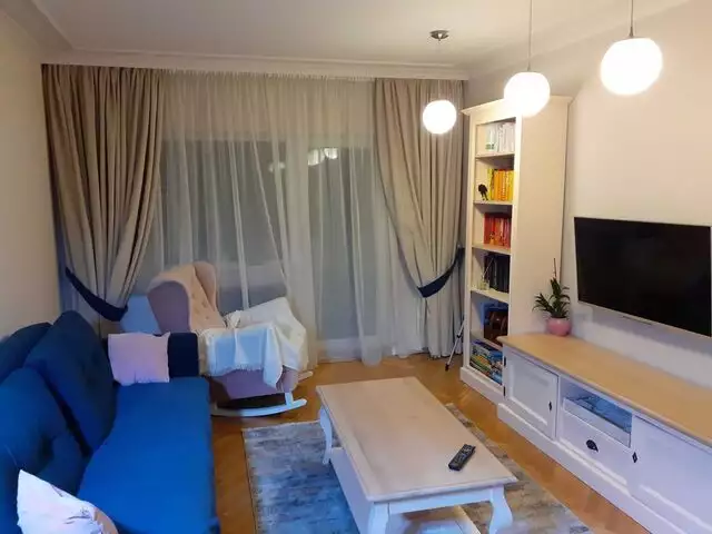 Apartament cu 3 camere de vanzare in Gheorgheni, zona Titulescu