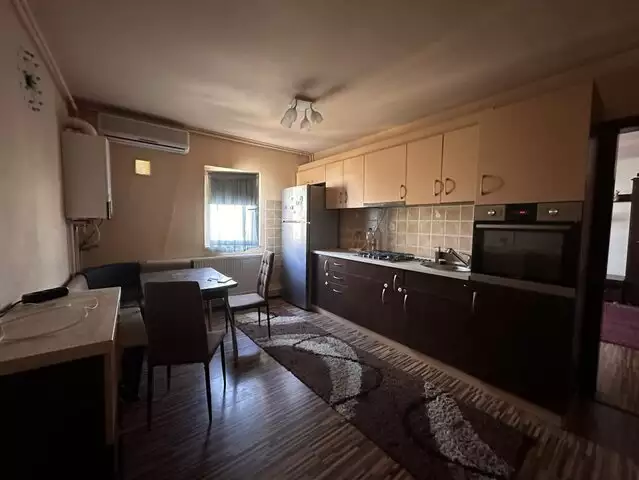 Apartament cu 3 camere, zona Girocului - C5117