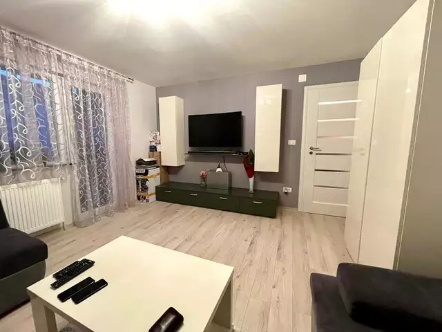 Apartament cu 3 camere, decomandat, 64mp utili, in Zona Girocului - V1579