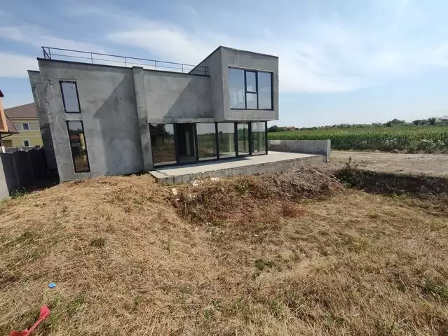 Casa individuala la Valery in Mosnita Noua 218 mp utili - ID V3899