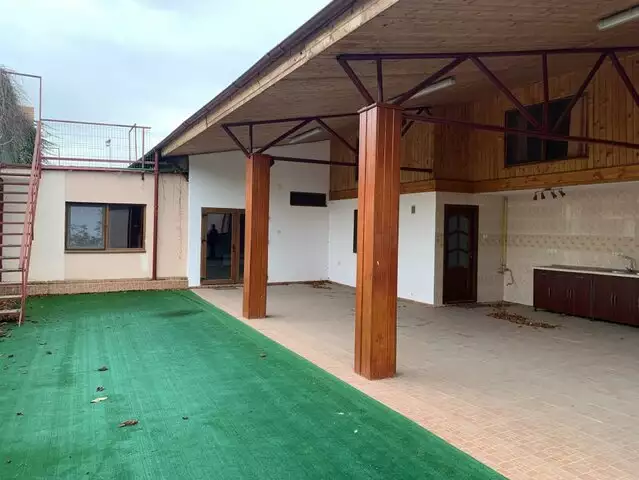 Casa individuala 350 mp utili cu piscina si sauna, zona Mehala - ID V4519