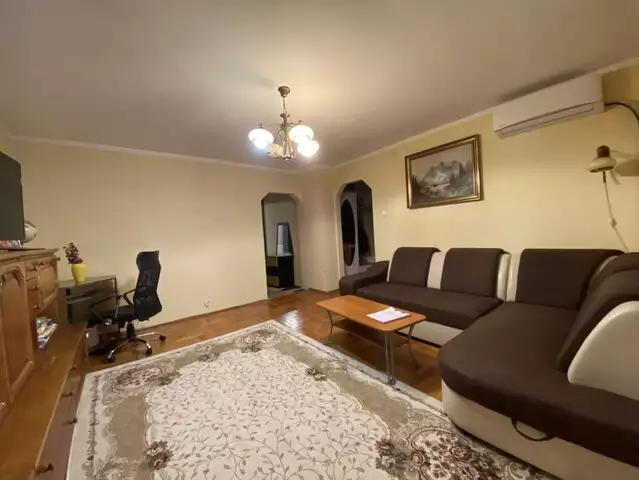 Apartament cu 2 camere de vanzare, Bucovina - ID V4524