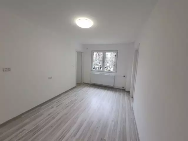 Apartament 2 camere, renovat, etaj 1, zona Sagului - ID V5074