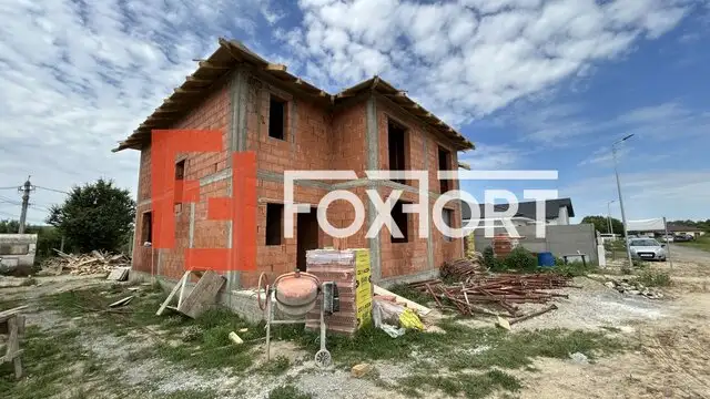 Duplex cu 4 camere de 120 mp utili, zona Ghiroda