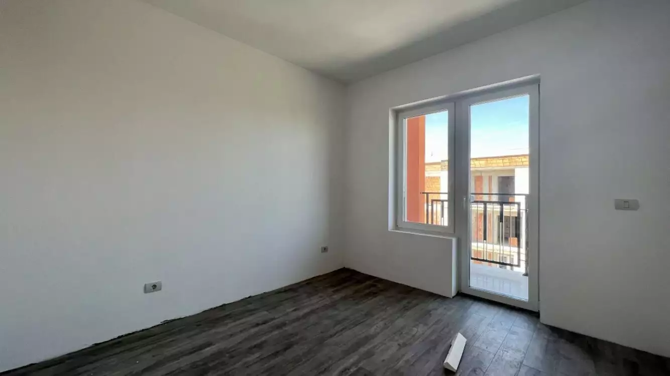 Apartament cu doua camere, decomandat in Giroc - ID V738