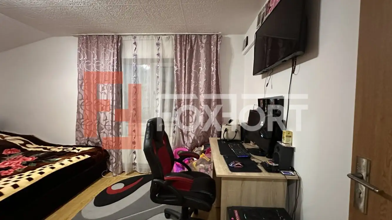 Apartament cu 3 camere la mansarda in Timisoara, zona Dambovita