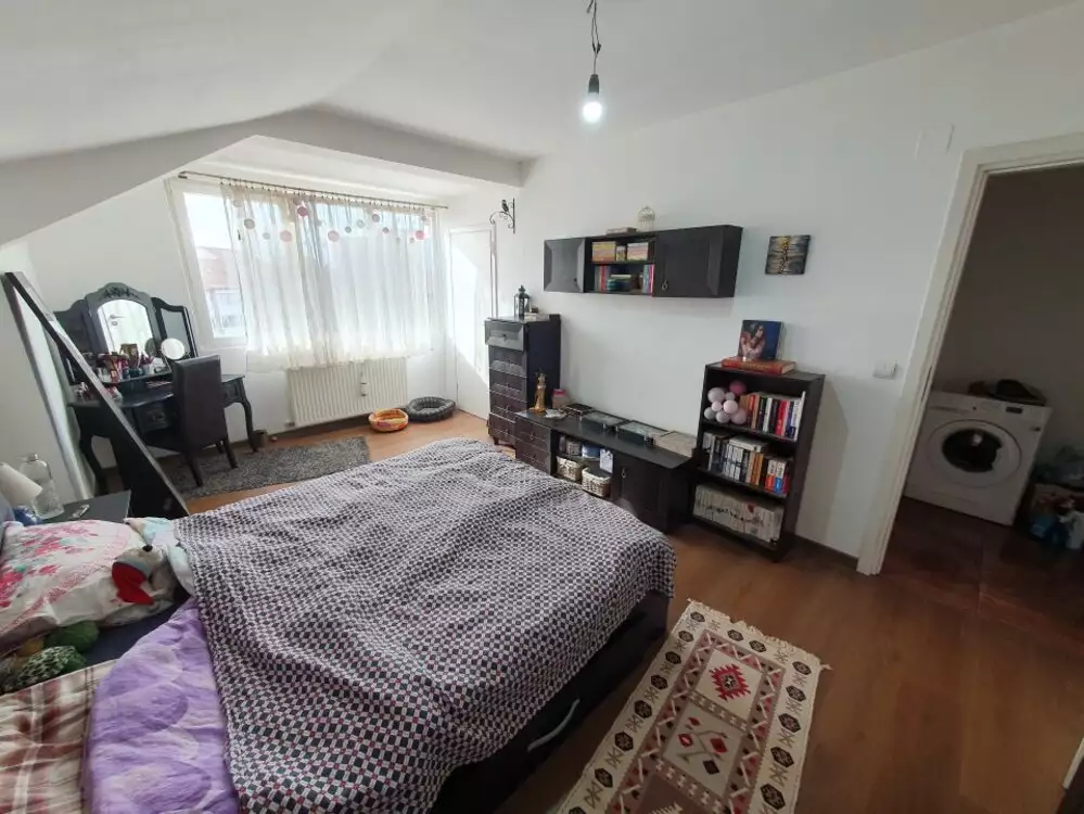 Apartament 4 camere decomandat, amenajat, 87 mp, zona Steaua - ID V5687
