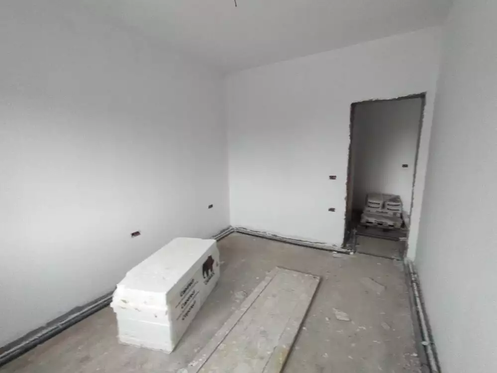Duplex cu etaj cu 5 camere in Cerneteaz, rate la dezvoltator - ID V5080