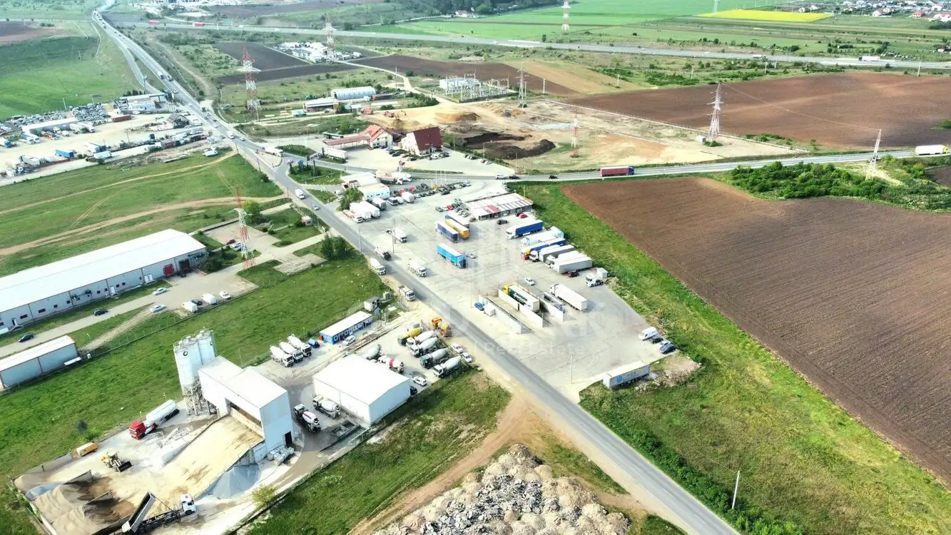 Teren cu Proiect industrial - Turda- Langa Autostrada- Utilitati