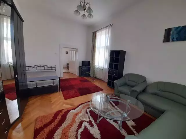Apartament 3 camere, in centrul orasului Cluj-Napoca