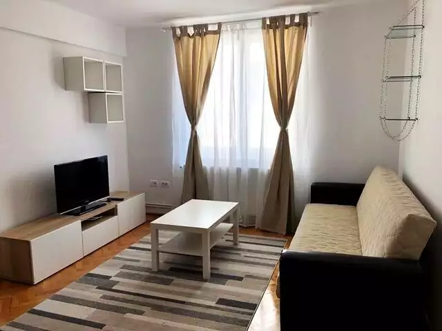 Apartament frumos cu o camera, ultracentral, str. I. C. Bratianu