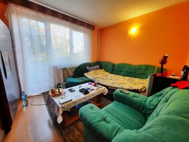 Apartament cu 3 camere semidecomandate, zona Interservisan, Gheorgheni