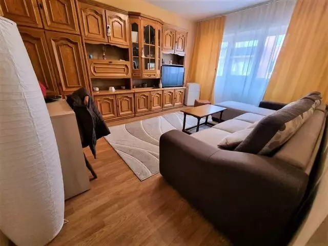 Apartament 2 camere, decomandat, zona strazii Dunarii