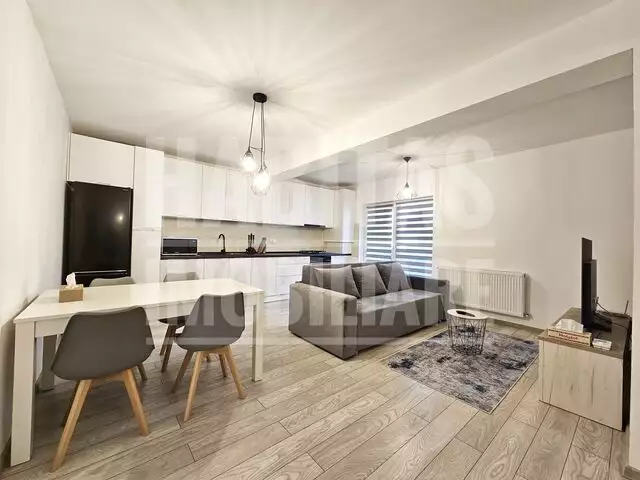 Apartament 2 camere, mobilat si utilat la cheie, etaj 4, zona Lombului