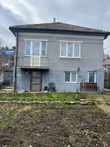Casa individuala, cu garaj in  Andrei Muresanu