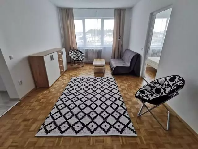 Apartament cu 3 camere,  ultrafinisat, parcare, Piata Mihai Viteazu