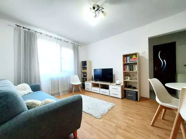 0% Comision, Apartament 2 camere, 35 mp, zona strazii Mehedinti