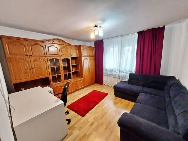 Apartament 2 camere, decomandat, etaj 6/10, Zona Cinema Dacia