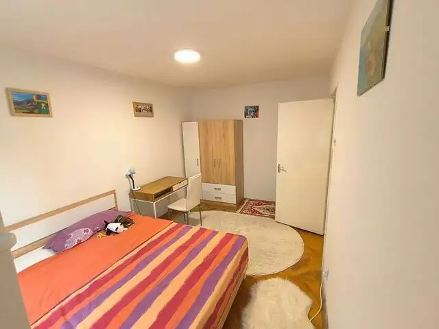 Apartament 3 camere, etaj intermediar, Albac