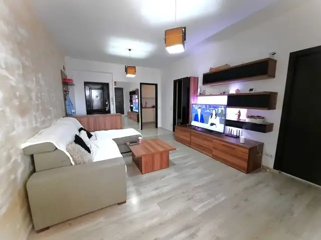 Apartament Mobilat și Utilat, 2 Camere, 50 mp, Zona Străzii Traian