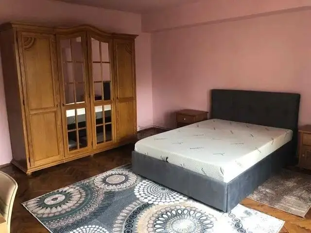 Apartament cu 3 camere, etaj 1 din 9, Calea Dorobantilor Marasti