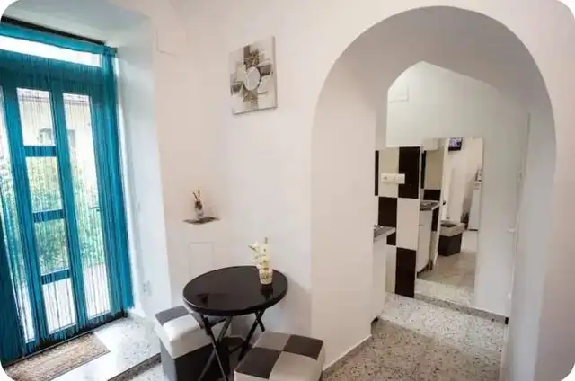 Apartament tip studio, Zona Central, Piata Unirii