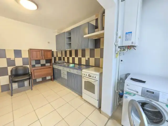 Apartament 2 camere, etaj intermediar, zona Marasti, str. Rasaritului