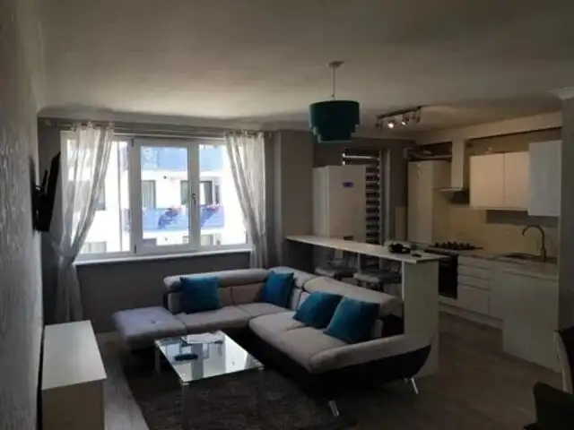 Apartament 3 camere in Floresti, zona Vivo/BMW, finisat, cu parcare