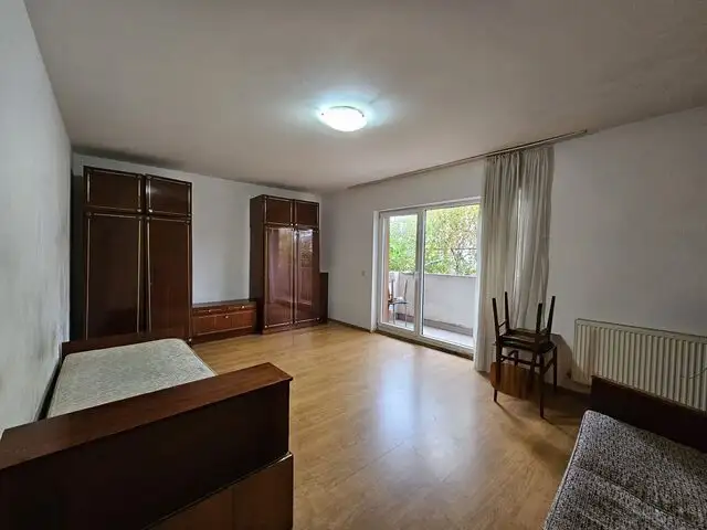 Apartament 1 camere, 43 mp utili, parcare cu CF, Cetatii Floresti