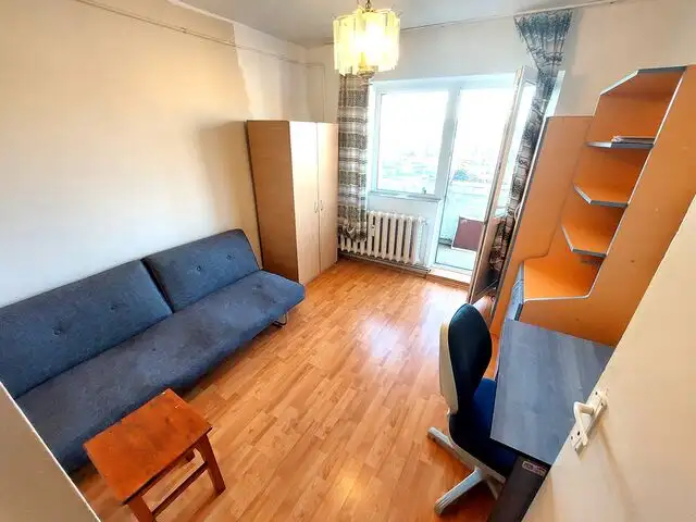 Apartament 2 camere, decomandat, zona străzii Primăverii