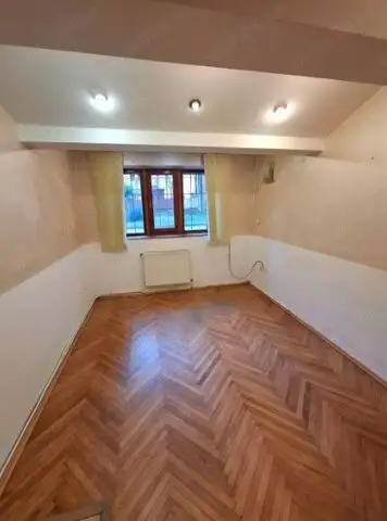 Apartament  de vanzare in zona Tribunalului!