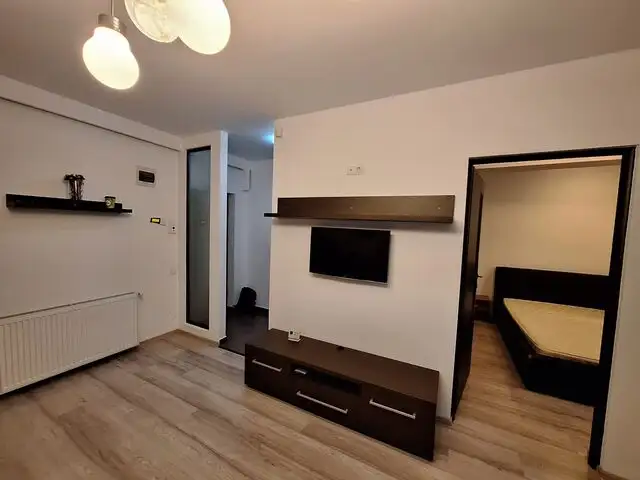 Apartament 2 camere, decomandat, cu parcare, in Marasti, zona Dunarii