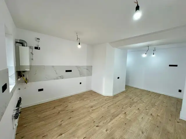 3 camere, recent renovat, 67.5 mp, boxa si parcare, zona FSEGA