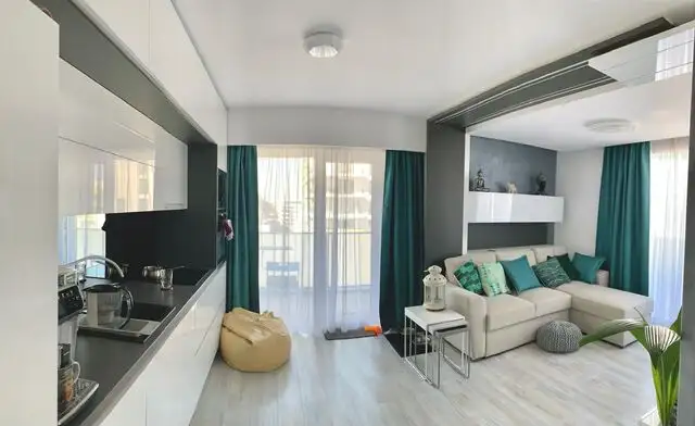 Apartament 3 camere, la cheie, finisat modern, 2 parcari, 2 balcoane