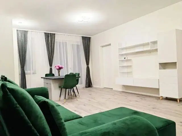 Apartament 2 camere, 52 mp, parcare - Zona Razoare - Floresti