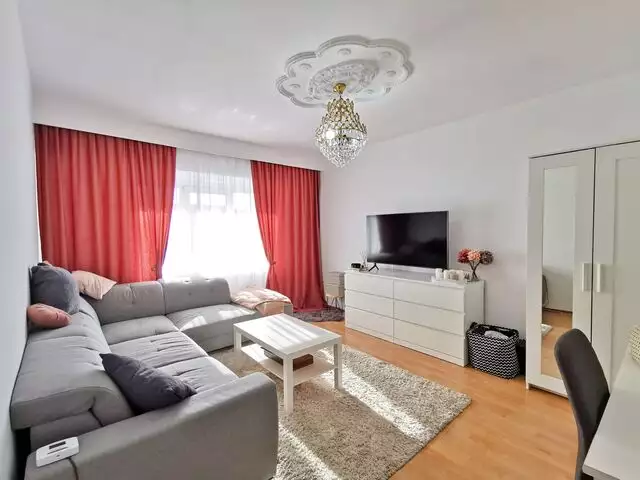 Apartament cu 3 camere, decomandat, etaj 2 din 10,  Marasti