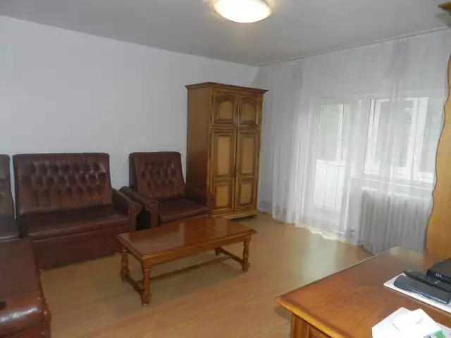Apartament cu 3 camere decomandate in Zorilor, zona strazii Castanilor